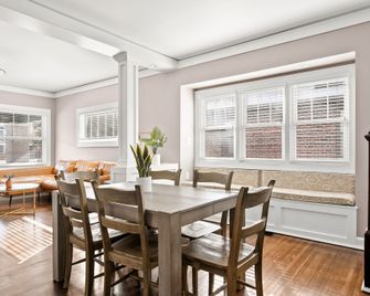Adorable Broad Ripple Duplex - Indianapolis - Room amenity