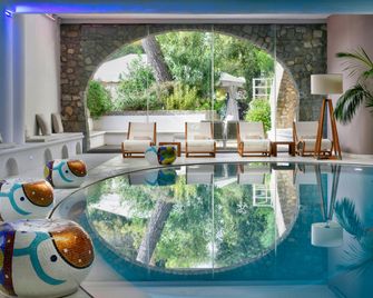 Hotel Piccolo Sant'Andrea - Праяно - Басейн