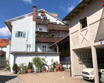 Altstadt Ferienwohnung Guade Zeit - Füssen - Toà nhà