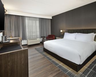 DoubleTree by Hilton Hotel Detroit - Novi - Novi - Makuuhuone