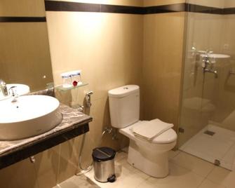 Casa Living Senayan - Jakarta - Bathroom
