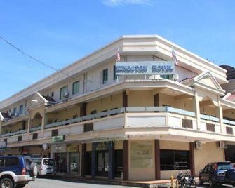 Kingston Hotel Tawau - Tawau - Budova