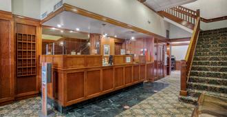Best Western Plus Pioneer Square Hotel Downtown - Seattle - Front desk