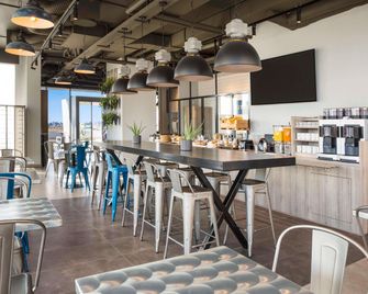 Ibis Budget Lausanne Bussigny - Lausanne - Bar
