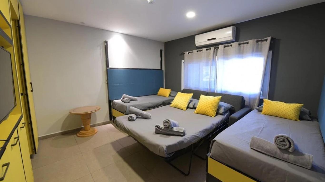 Amdar Hotel & Hostel