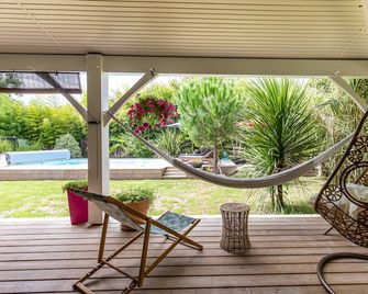 'Villa Bambou' wooden house with private pool - Hourtin - Innenhof