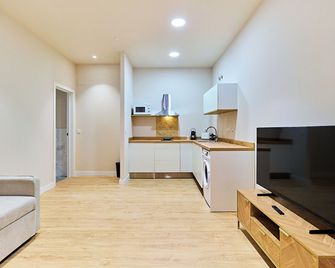 Apartamentos Delia by gaiarooms - León - Cocina