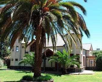 Hotel Chapaqñan - Villa Rumipal - Edificio