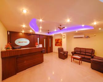 Pepper Residency - Nāgercoil - Front desk