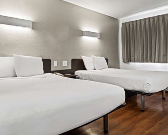 Motel 6 San Luis Obispo South - סן לואיס אוביספו - חדר שינה