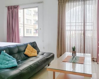 Nice Studio At Marina Ancol Apartment - Jakarta - Sala de estar