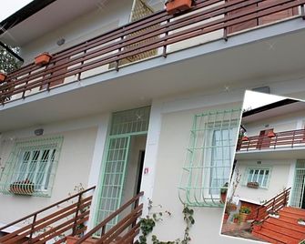 Oasi di Francesca B&B - Pontinia - Edificio