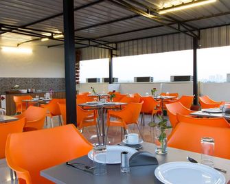 Sanctum Suites Whitefield Bangalore - Bangalore - Restaurante