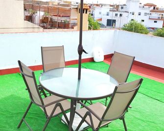 Hostal Casa Blanca - Sevilla - Balkon