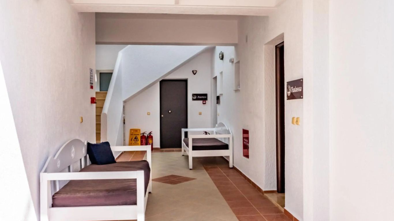 Elounda Alikes Suites & Studios