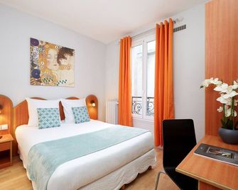 فندق فياتور - باريس - غرفة نوم