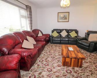 Teach Annie Agus Paddy - Gortahork - Living room
