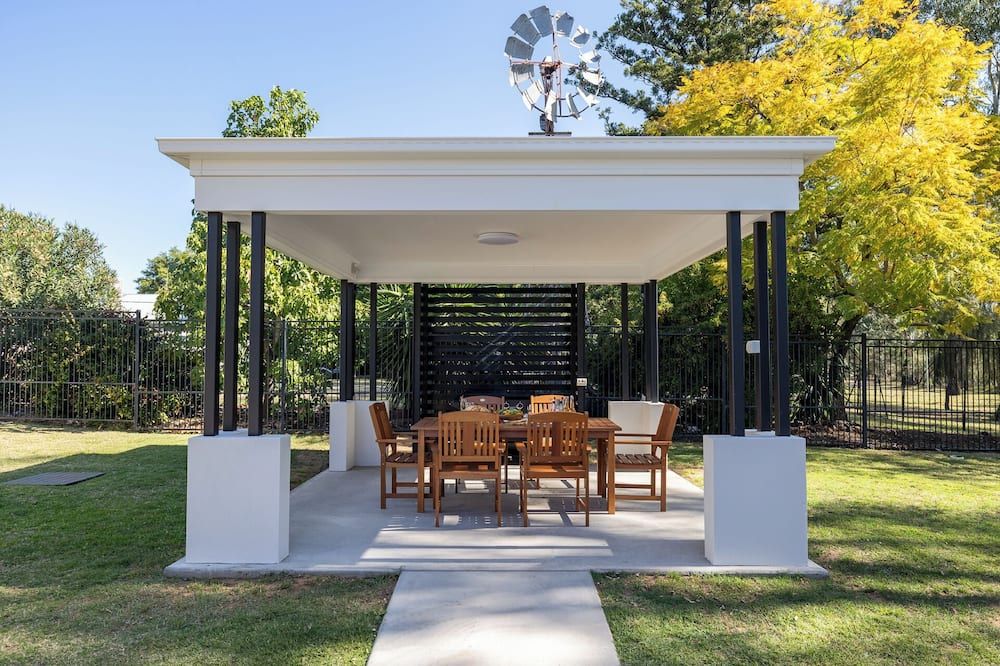 Dalby Fairway Motor Inn - Dalby - Patio
