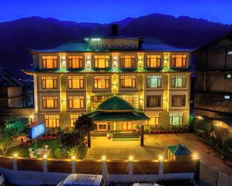 Hayer Regency - Manali - Будівля