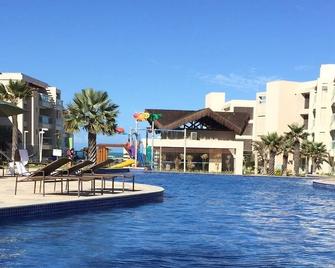 Comfort and Sophistication in One Place - Aquiraz - Pool