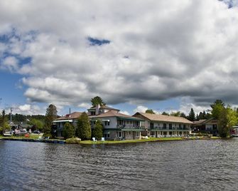 Gauthier's Saranac Lake Inn - Saranac Lake - Buiten zicht