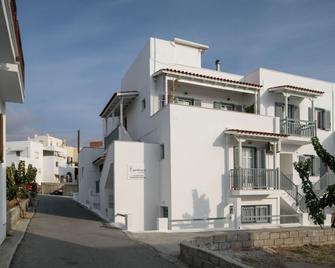 Ippokampos Town Apartments - Naxos - Edificio