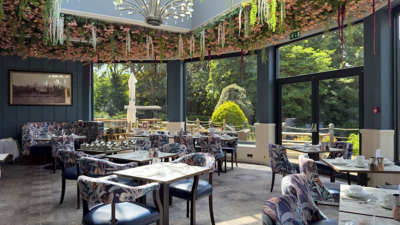 The Mount Country Manor Hotel & Golf Wolverhampton