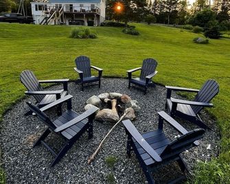 64j Stunning Views, Close to Attractions - Whitefield