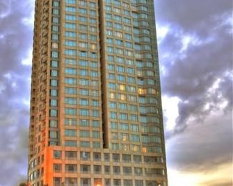 Vivere Hotel and Resorts - Muntinlupa - Gebouw