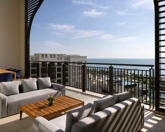 Jumeirah Gulf of Bahrain - Zallaq - Varanda