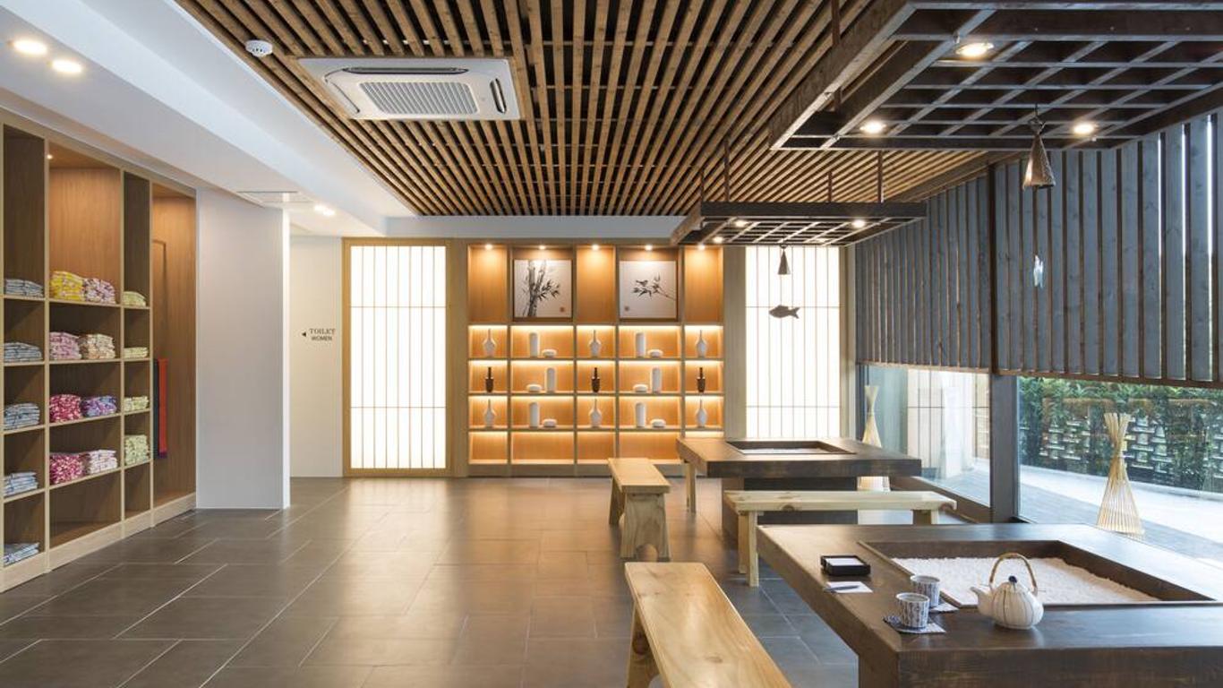 Tomonoya Hotel & Ryokan Geoje