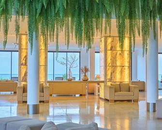 Caloura Hotel Resort - Lagoa - Lobby
