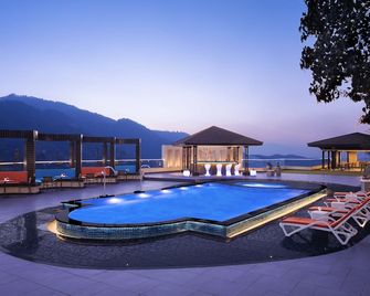 Fortune Resort & Wellness Spa Bhaktapur, Nepal - Member Itc Hotels' Group - Bhaktapur - Piscina