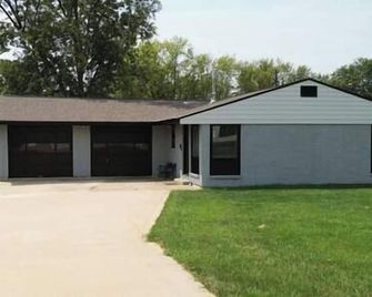 Briggs Convenience Haven, Briggs Convenience Haven - Macon - Gebäude