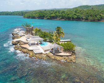 Couples Tower Isle - Ocho Rios