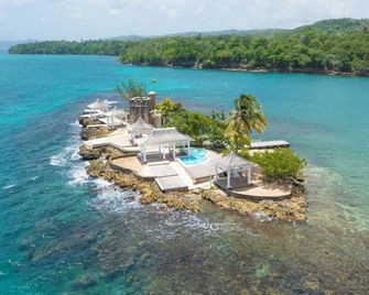 Couples Tower Isle - Ocho Rios