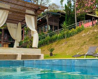 Pousada Verde Villas - Brumadinho - Pool