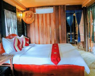 Old Khmer House - סיאם ריפ - חדר שינה