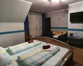 Gasthof Müller - Winterberg - Bedroom