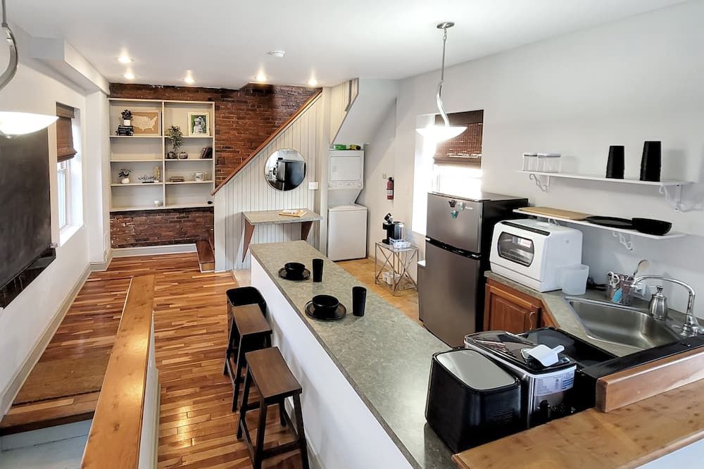 Loft Apartment in Heart of Yuengling Downtown! - Pottsville - Keuken