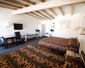 ترايلز موتل - لوني بين - غرفة نوم