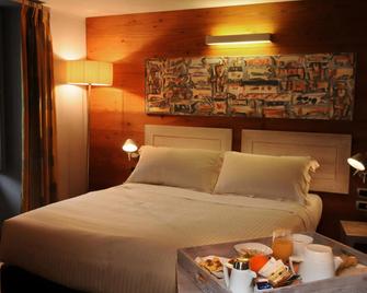 Ad Gallias - Bard - Bedroom