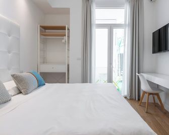 Pley Boutique Del Centro - Càller - Habitació