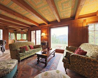 Chalet avec charme et vue à Crans-Montana - Crans-Montana - Lounge