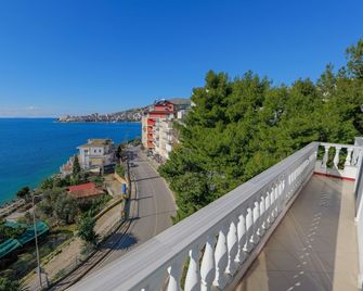 Hotel Iliria - Sarandë - Balcon