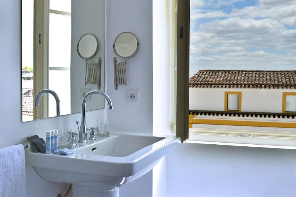 Noble House Essence Évora - by Unlock Hotels - Evora