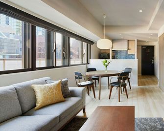 Oakwood Hotel & Apartments Azabu Tokyo - Tokio - Pokój dzienny