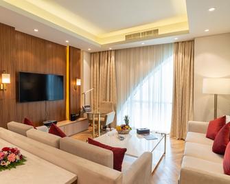 Century Hotel Doha - Doha - Salon