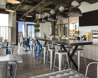 Ibis Budget Lausanne Bussigny - Lausanne - Bar