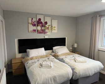 The County Hotel - Helensburgh - Chambre